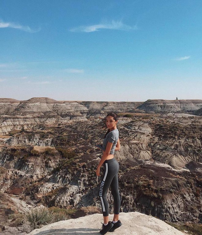 Diana Lại - cô nàng 21 tuổi gốc Việt đang "làm mưa làm gió" tại Hoa Hậu Hoàn Vũ Canada 2017 - Ảnh 9. Diana Lại - cô nàng 21 tuổi gốc Việt đang "làm mưa làm gió" tại Hoa Hậu Hoàn Vũ Canada 2017 - Ảnh 9.