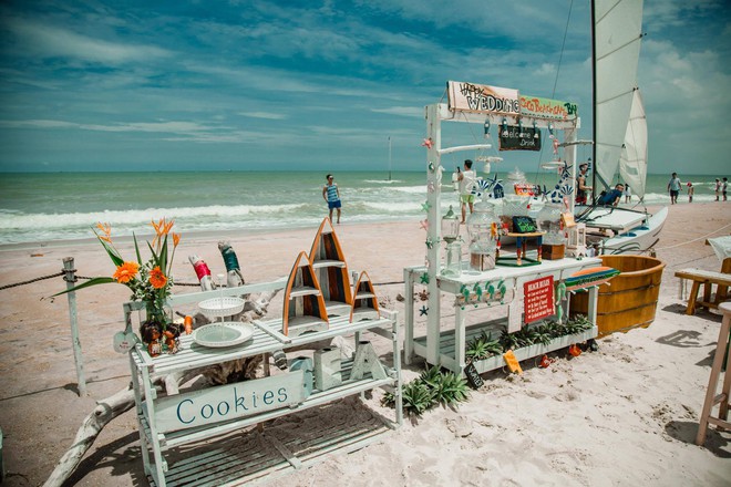 Đám cưới hạnh phúc bên bãi biển của nữ MC tuyển chồng với chú rể tìm được sau 1 tháng - Ảnh 6.