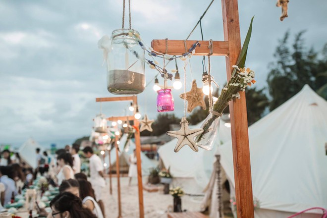 Đám cưới hạnh phúc bên bãi biển của nữ MC tuyển chồng với chú rể tìm được sau 1 tháng - Ảnh 6.