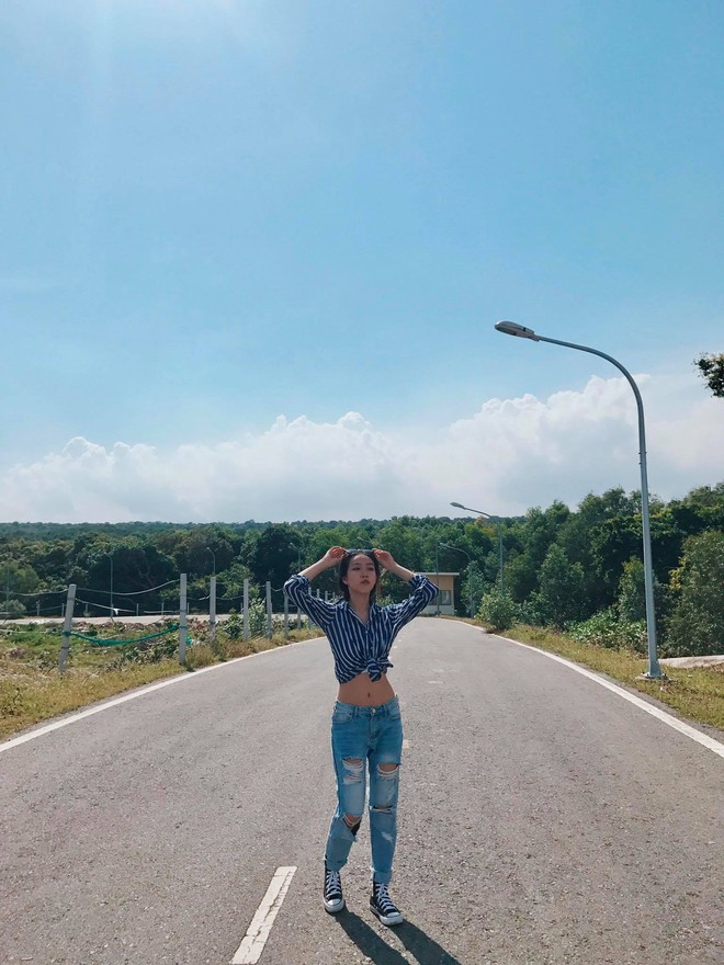 Thất tình - thất nghiệp, cặp bạn thân xinh đẹp rủ nhau du lịch Vũng Tàu quay clip trải nghiệm đẹp như mơ - Ảnh 6. Thất tình - thất nghiệp, cặp bạn thân xinh đẹp rủ nhau du lịch Vũng Tàu quay clip trải nghiệm đẹp như mơ - Ảnh 6.