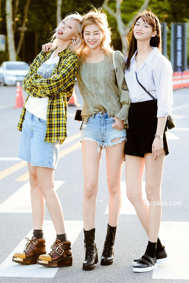 Chẳng phải ngẫu nhiên giới trẻ Hàn được khen là mặc đẹp nhất châu Á, cứ ngắm street style hè siêu đỉnh của họ là rõ - Ảnh 2.