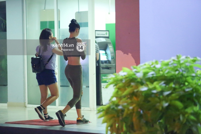 Mặc dù bệnh nhưng Angela Phương Trinh vẫn miệt mài tập vũ đạo đến tận khuya - Ảnh 3. Mặc dù bệnh nhưng Angela Phương Trinh vẫn miệt mài tập vũ đạo đến tận khuya - Ảnh 3.