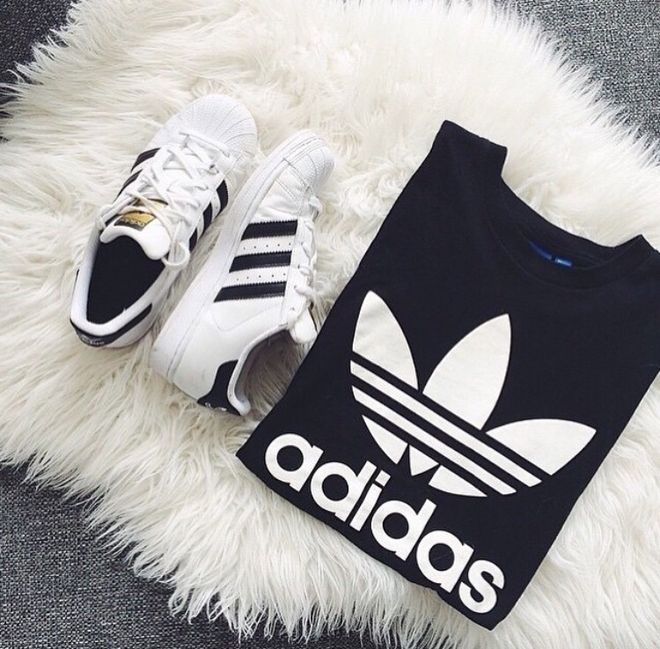 Bất ngờ chưa, chiếc áo logo adidas xưa như Trái Đất lại đang là hot trend của hè 2017 - Ảnh 18.