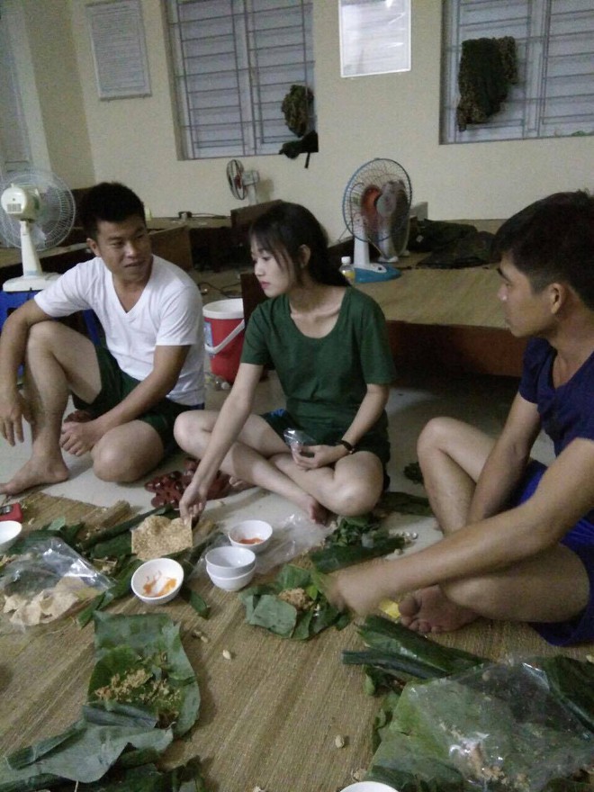Rò rỉ hình ảnh Hương Giang Idol, Mai Ngô tham gia Sao nhập ngũ bản nữ! - Ảnh 4. Rò rỉ hình ảnh Hương Giang Idol, Mai Ngô tham gia Sao nhập ngũ bản nữ! - Ảnh 4.