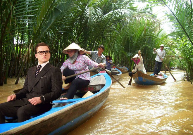 Ảnh vui: Dàn sao Kingsman 2 đến Việt Nam vừa làm nhiệm vụ, vừa xơi bún riêu, đi chơi sông nước - Ảnh 6.