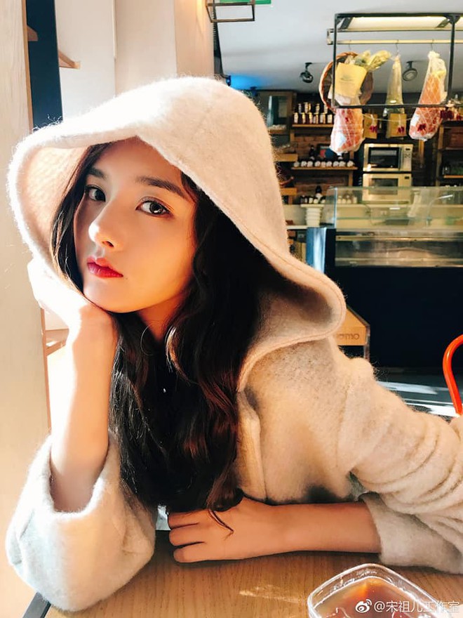 Xuất hiện nữ thần Cbiz thế hệ mới: Na Tra xinh nhất showbiz, mới 19 tuổi  và đẹp không góc chết - Ảnh 7.