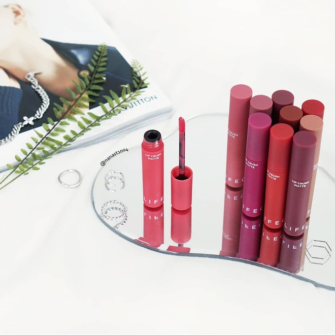 5 thỏi son Hàn mới toanh màu miễn chê mà giá chỉ khoảng 200.000 đồng - Ảnh 23. 5 thỏi son Hàn mới toanh màu miễn chê mà giá chỉ khoảng 200.000 đồng - Ảnh 23.