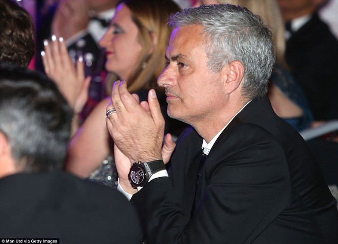 Quả bóng hồng 2016 đánh bật nhan sắc dàn WAGs Man Utd - Ảnh 15. Quả bóng hồng 2016 đánh bật nhan sắc dàn WAGs Man Utd - Ảnh 15.