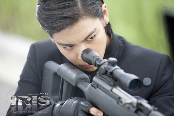 T.O.P (BIG BANG) cũng từng có một sự nghiệp điện ảnh đầy xán lạn như thế! - Ảnh 5.