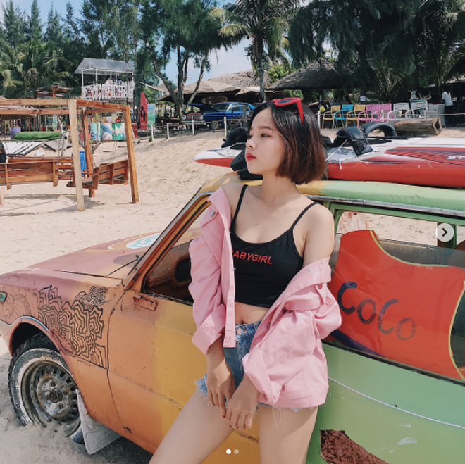 Gái Việt nào xứng danh "nữ thần góc nghiêng" trên Instagram? - Ảnh 7. Gái Việt nào xứng danh "nữ thần góc nghiêng" trên Instagram? - Ảnh 7.