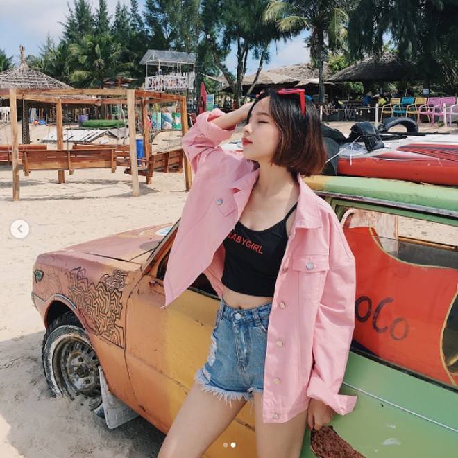 Gái Việt nào xứng danh "nữ thần góc nghiêng" trên Instagram? - Ảnh 7. Gái Việt nào xứng danh "nữ thần góc nghiêng" trên Instagram? - Ảnh 7.