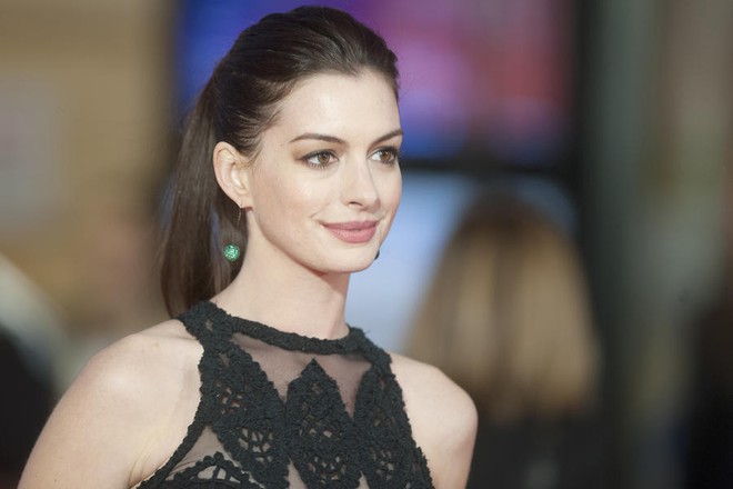 annehathaway-news-1500023136004.jpg