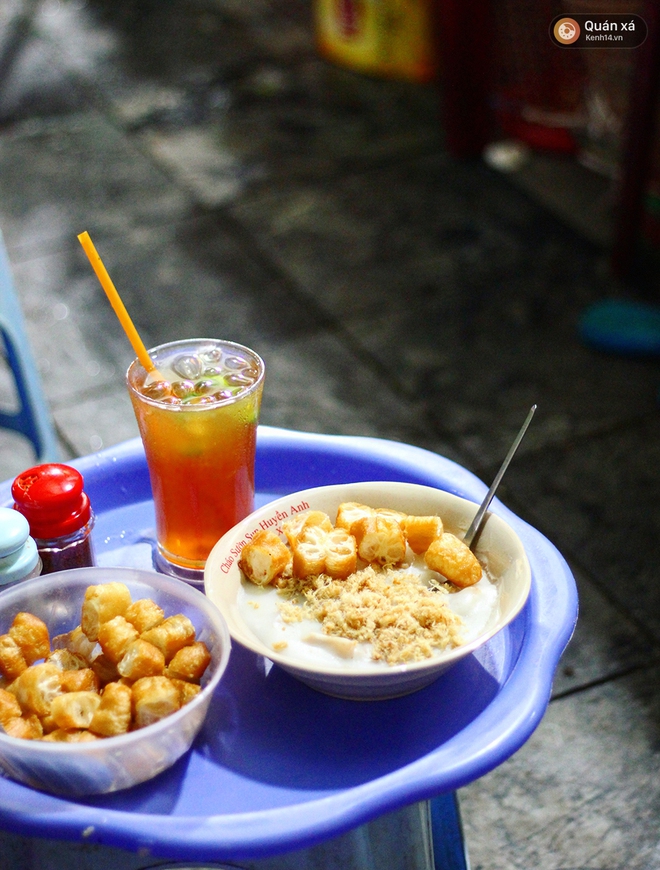 Quán cháo sườn đắt đỏ nhưng lúc nào cũng đông khách bất kể ngày nóng hay lạnh - Ảnh 3. Quán cháo sườn đắt đỏ nhưng lúc nào cũng đông khách bất kể ngày nóng hay lạnh - Ảnh 3.