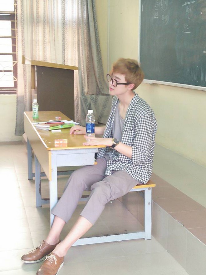Ở Hà Nội có một thầy giáo người Hàn Quốc cool hơn cả idol! - Ảnh 2.