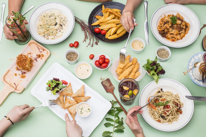 Chẳng phải đi đâu xa, đã có chốn xả hơi cho những “kẻ lười” không ưa ồn ã ngay giữa lòng Hà Nội - Ảnh 10. Chẳng phải đi đâu xa, đã có chốn xả hơi cho những “kẻ lười” không ưa ồn ã ngay giữa lòng Hà Nội - Ảnh 10.