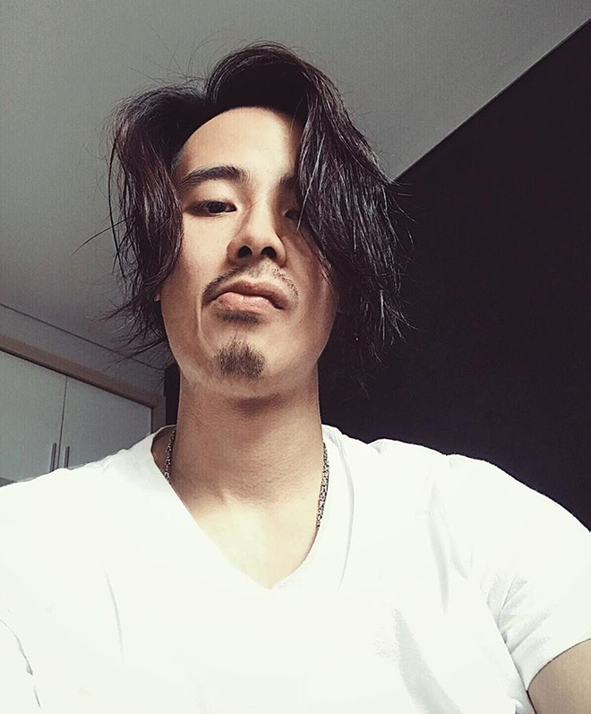 Râu ria tóc tai rũ rượi: Không ai nhận ra đây là JVevermind - vlogger từng một thời làm mưa làm gió MXH! - Ảnh 2. Râu ria tóc tai rũ rượi: Không ai nhận ra đây là JVevermind - vlogger từng một thời làm mưa làm gió MXH! - Ảnh 2.