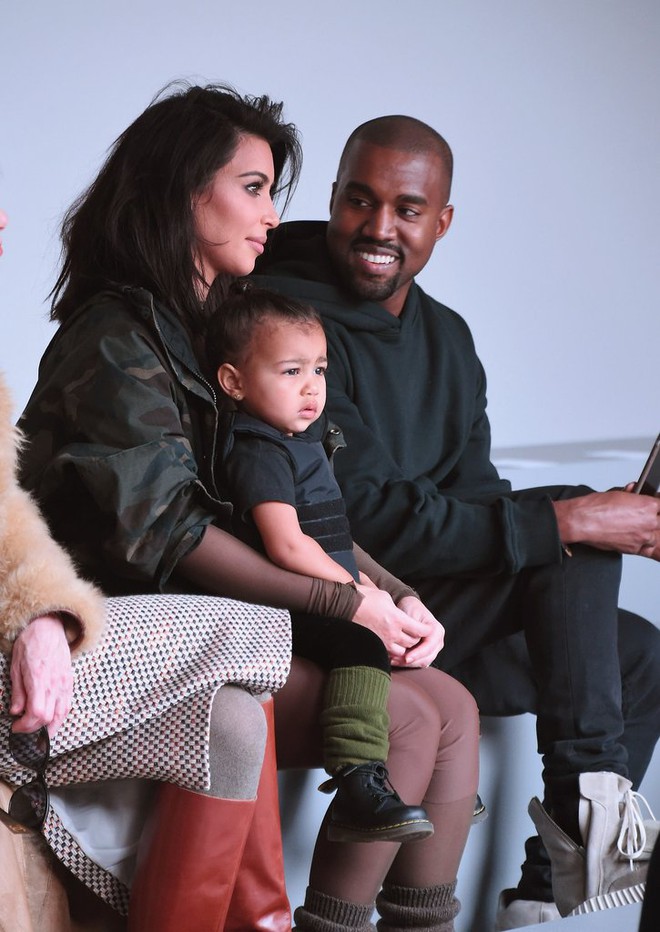 C&#226;u chuyện t&#236;nh y&#234;u của Kim v&#224; Kanye: Đ&#227; l&#224; định mệnh th&#236; đi cả tr&#225;i đất vẫn về với nhau - Ảnh 5.