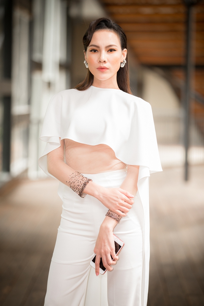 Huyền My: Tôi tin mình sẽ tạo nên lịch sử cho bản đồ nhan sắc của Việt Nam - Ảnh 8. Huyền My: Tôi tin mình sẽ tạo nên lịch sử cho bản đồ nhan sắc của Việt Nam - Ảnh 8.
