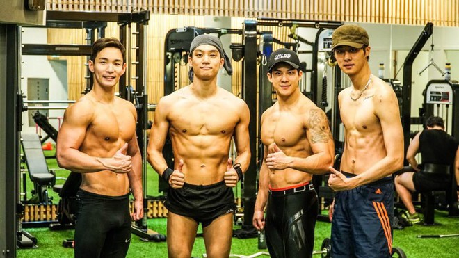 Nhan sắc thật của dàn thí sinh Nam Vương Hàn Quốc gây bão: Hoàn toàn có thể làm bạn ngã ngửa! - Ảnh 7. Nhan sắc thật của dàn thí sinh Nam Vương Hàn Quốc gây bão: Hoàn toàn có thể làm bạn ngã ngửa! - Ảnh 7.