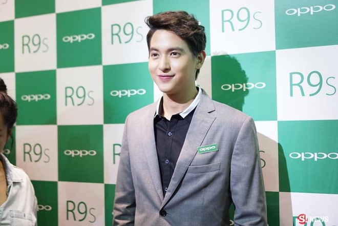 Hoàng tử nụ cười Thái James Jirayu dính tin đồn hẹn hò đồng tính vì lộ ảnh thân mật với đàn anh - Ảnh 9.