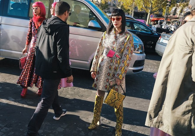 Nhìn qua loạt street style đỉnh nhất Tuần lễ thời trang Xuân-Hè 2019, chắt lọc được ngay 8 xu hướng này - Ảnh 3.