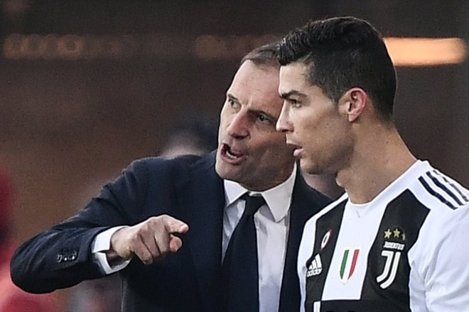 Vào sân từ ghế dự bị, Ronaldo đóng vai đấng cứu thế giúp Juventus thoát thua hú hồn - Ảnh 3.
