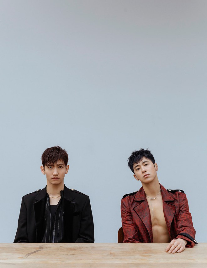 Lâu ngày trở lại, DBSK chơi lớn làm luôn chuỗi concert mới - Ảnh 1. Lâu ngày trở lại, DBSK chơi lớn làm luôn chuỗi concert mới - Ảnh 1.