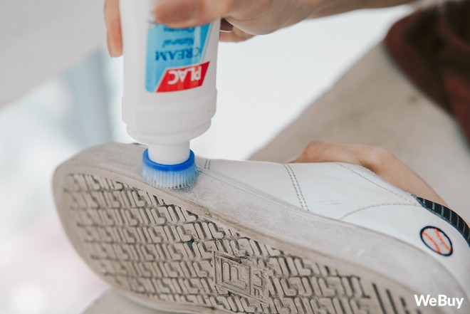 Cả thế giới ra mà xem, đến nước đánh giày bây giờ cũng làm theo kiểu cushion rồi này - Ảnh 8. Cả thế giới ra mà xem, đến nước đánh giày bây giờ cũng làm theo kiểu cushion rồi này - Ảnh 8.