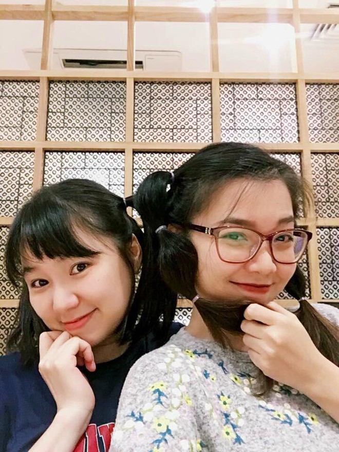 Bất ngờ với nhan sắc của Ngô Quỳnh Anh và Thanh Ngọc (Mắt Ngọc) sau 20 năm: Đã là mẹ trẻ con mà vẫn xì tin như thiếu nữ - Ảnh 1. Bất ngờ với nhan sắc của Ngô Quỳnh Anh và Thanh Ngọc (Mắt Ngọc) sau 20 năm: Đã là mẹ trẻ con mà vẫn xì tin như thiếu nữ - Ảnh 1.