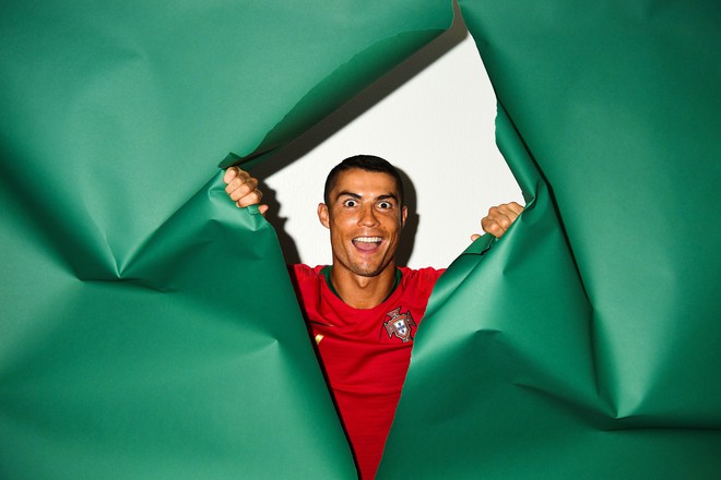 Ảnh chân dung cực nét của Ronaldo, Messi, Neymar và các ngôi sao lớn nhất World Cup 2018 - Ảnh 4. Ảnh chân dung cực nét của Ronaldo, Messi, Neymar và các ngôi sao lớn nhất World Cup 2018 - Ảnh 4.