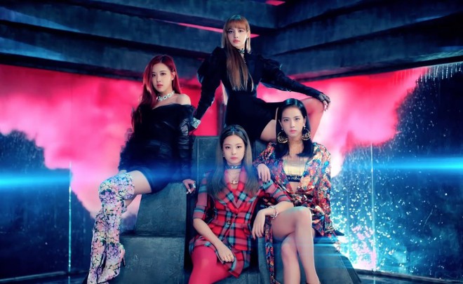 Black Pink đã phá kỷ lục 10 triệu view của Taylor Swift với DDU-DU DDU-DU hay chưa? - Ảnh 1. Black Pink đã phá kỷ lục 10 triệu view của Taylor Swift với DDU-DU DDU-DU hay chưa? - Ảnh 1.