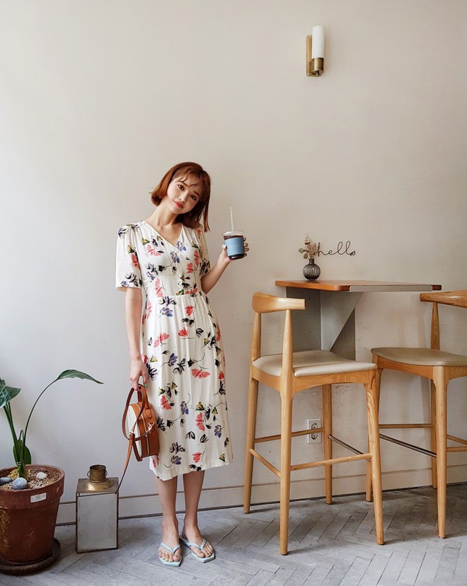 Hè này, có quá nhiều kiểu váy xinh ngây ngất mà bạn sẽ muốn diện bằng hết thì thôi! - Ảnh 4. Hè này, có quá nhiều kiểu váy xinh ngây ngất mà bạn sẽ muốn diện bằng hết thì thôi! - Ảnh 4.