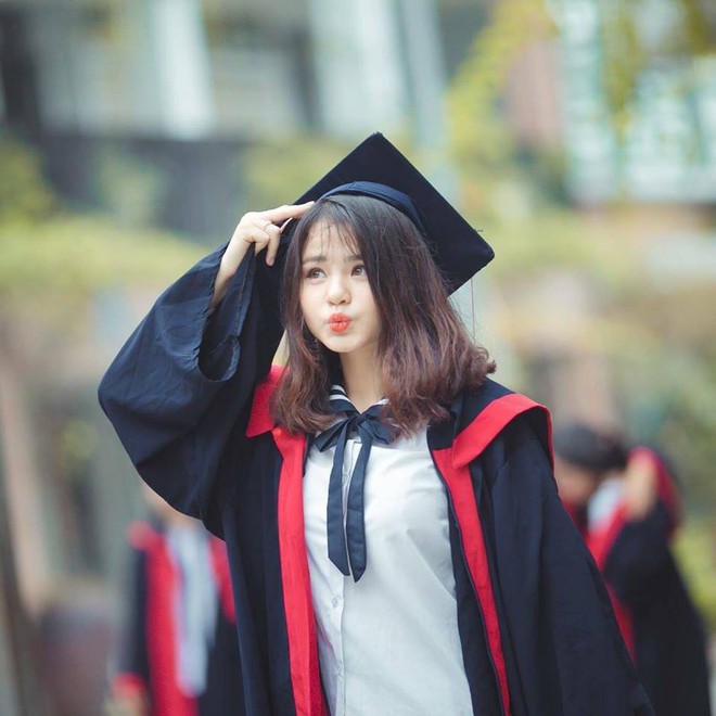 Điểm thi thấp, điểm sàn giảm, sĩ tử cân não không biết thay đổi nguyện vọng như thế nào - Ảnh 3. Điểm thi thấp, điểm sàn giảm, sĩ tử cân não không biết thay đổi nguyện vọng như thế nào - Ảnh 3.