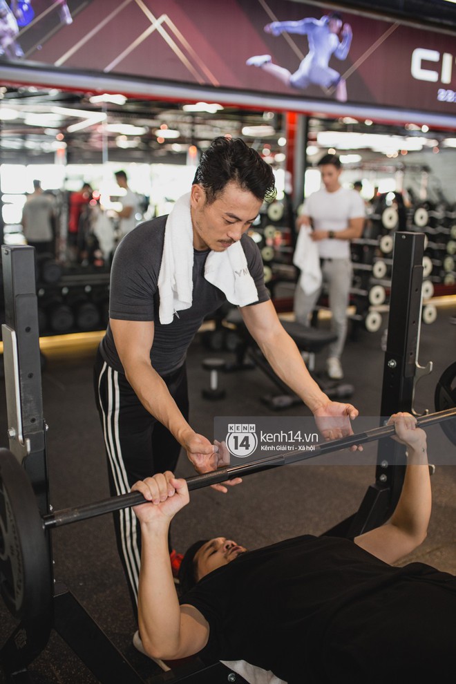 The Face Vietnam: Dàn trai xinh gái đẹp khoe dáng với phần ghi hình tập gym - Ảnh 23. The Face Vietnam: Dàn trai xinh gái đẹp khoe dáng với phần ghi hình tập gym - Ảnh 23.