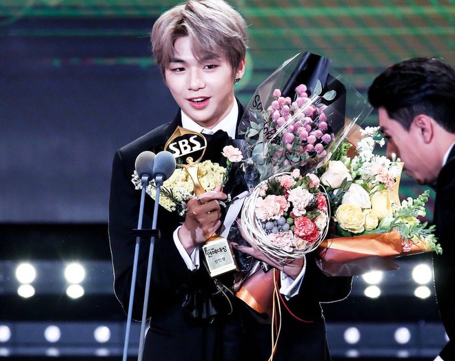 Wanna One một năm tuổi: Vẫn miệt mài cố gắng dù ngày chia tay đang đến rất gần - Ảnh 6. Wanna One một năm tuổi: Vẫn miệt mài cố gắng dù ngày chia tay đang đến rất gần - Ảnh 6.