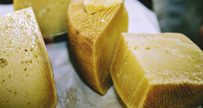 Con người đã tiến hóa cùng... pho-mai - khó tin nhưng đấy lại là sự thật - Ảnh 3. Con người đã tiến hóa cùng... pho-mai - khó tin nhưng đấy lại là sự thật - Ảnh 3.