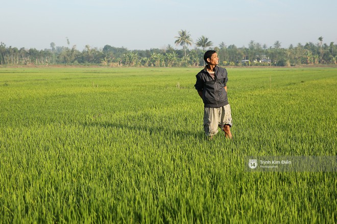 Bố HHen Niê vẫn tất bật với công việc làm ruộng, bốc vác dù con gái vừa đăng quang Hoa hậu Hoàn vũ - Ảnh 7.