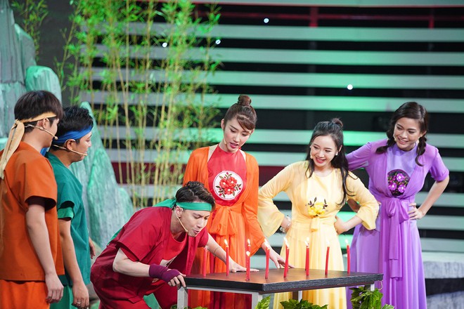 Hết nói Hari Won già, Trường Giang lại chọc ngoáy Thúy Ngân là vô duyên - Ảnh 8. Hết nói Hari Won già, Trường Giang lại chọc ngoáy Thúy Ngân là vô duyên - Ảnh 8.