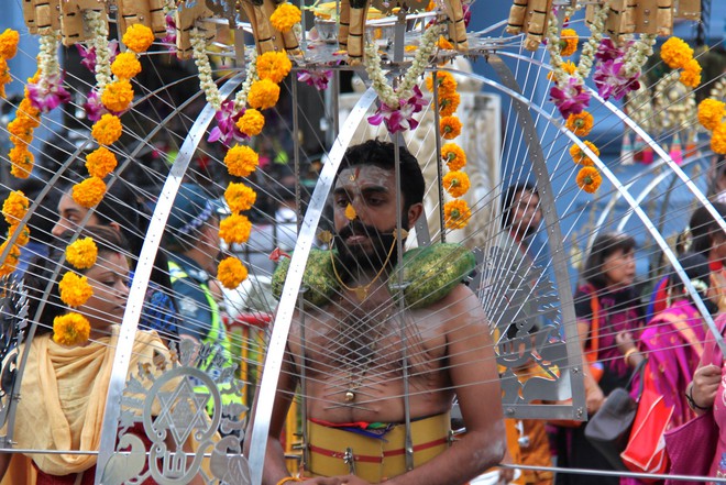 Thaipusam - Lễ hội hoang dại nhất thế giới: khi con người sẵn sàng chịu đau đớn để được an lành - Ảnh 5.