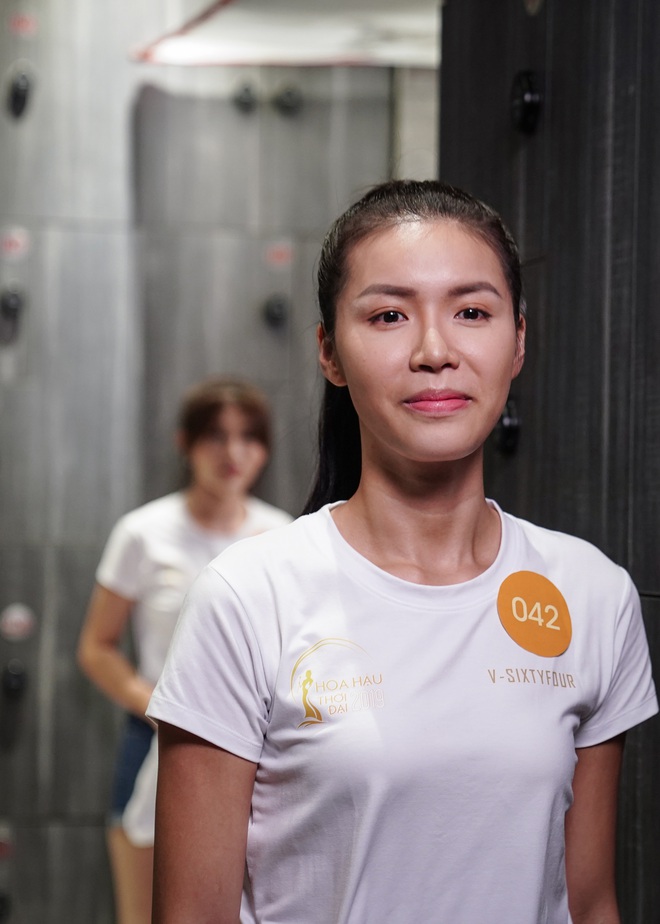 4 mĩ nhân đánh lừa cả thiên hạ trên màn ảnh châu Á: Minh Tú cao tay nhưng chưa bằng cô Ni của Chiếc Lá Bay - Ảnh 2. 4 mĩ nhân đánh lừa cả thiên hạ trên màn ảnh châu Á: Minh Tú cao tay nhưng chưa bằng cô Ni của Chiếc Lá Bay - Ảnh 2.