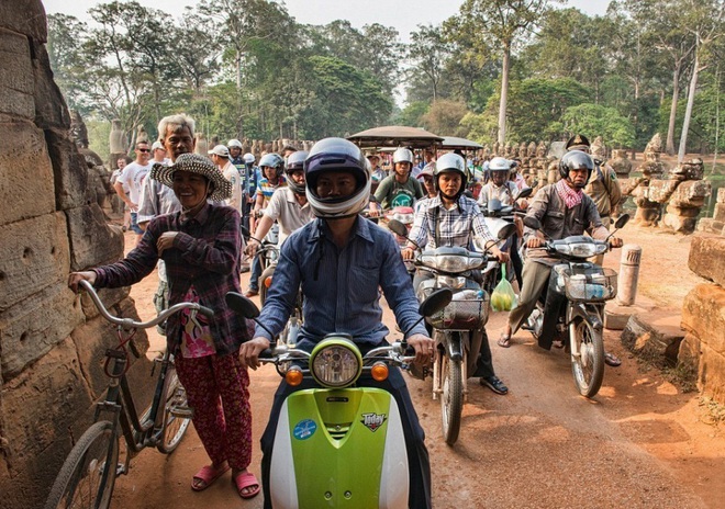 “Đặc sản” kẹt xe ở những điểm đến du lịch nổi tiếng trên thế giới, xem ảnh xong chỉ muốn ở nhà cho khỏe thân! - Ảnh 16.