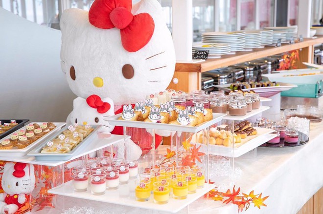 Phát sốt thiên đường Hello Kitty vừa lộ diện ở Nhật Bản, mỗi khi thấy chán đời tìm đến đây là vui lên ngay! - Ảnh 7.