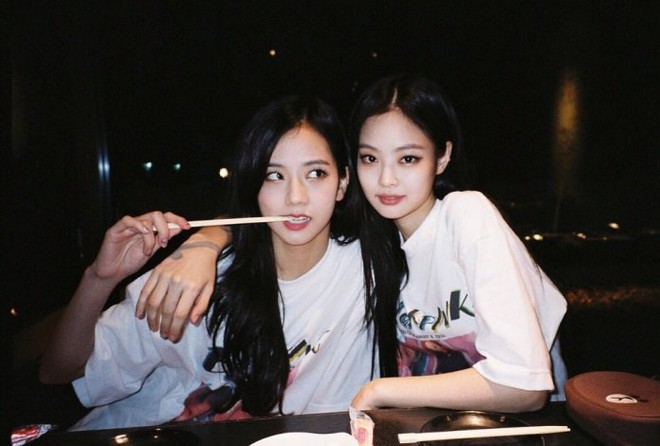 Jennie và Jisoo (BLACKPINK) khiến 1 loại snack Malaysia được nhập về Hàn Quốc để bán, kênh truyền hình Malaysia còn đưa tin cảm ơn - Ảnh 1.