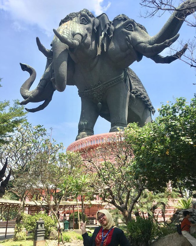 Bảo tàng ở Thái Lan đang nổi đình đám trên Instagram với bức tượng voi 3 đầu khổng lồ, bước vào bên trong còn choáng ngợp hơn! - Ảnh 3.