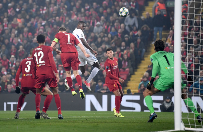 Bệnh binh tiếp tục tỏa sáng, Liverpool hưởng niềm vui nhân đôi trong đêm Anfield đáng nhớ ở Champions League - Ảnh 5.