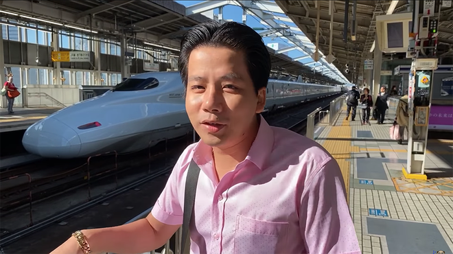 Khoa Pug tung vlog mới ở Hiroshima, gặp đồng hương nhưng lần này không dám quay vì sợ dính phốt lần 2 - Ảnh 1.