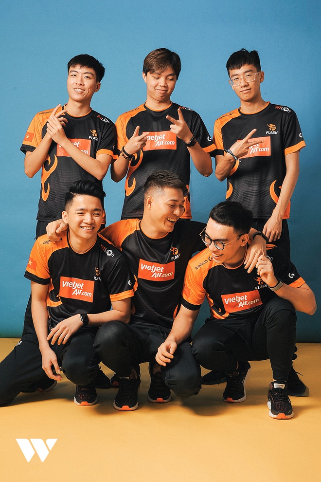 Team Flash - Nhà vô địch AWC 2019: “Nếu sau này, game được xem là một công việc chính 100%, thì đó cũng là thành công của chúng tôi” - Ảnh 15.