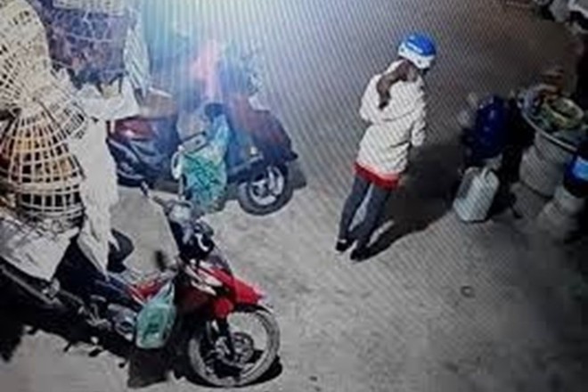Vụ nữ sinh bị sát hại khi đi giao gà: Tìm thấy 2 tang vật quan trọng - Ảnh 1. Vụ nữ sinh bị sát hại khi đi giao gà: Tìm thấy 2 tang vật quan trọng - Ảnh 1.