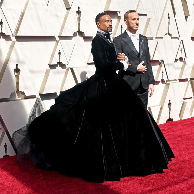 Những tinh hoa nổi nhất trên thảm đỏ Oscar 2019: Xem ra có công thức chung để lọt Top Best Dressed! - Ảnh 19.