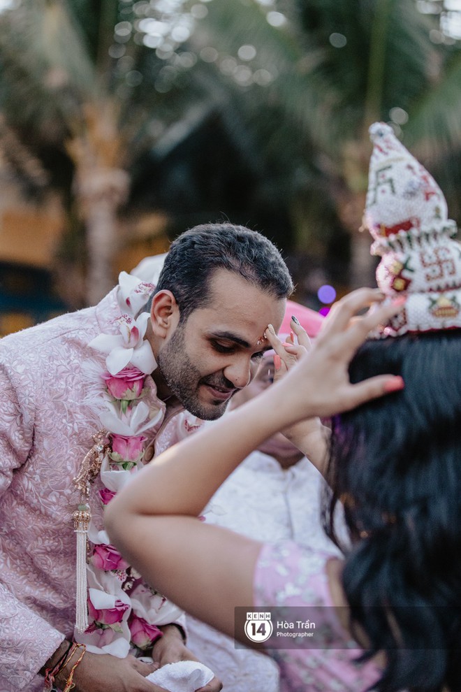 Chùm ảnh: Những khoảnh khắc ấn tượng nhất trong hôn lễ chính thức của cặp đôi tỷ phú Ấn Độ bên bờ biển Phú Quốc - Ảnh 9.